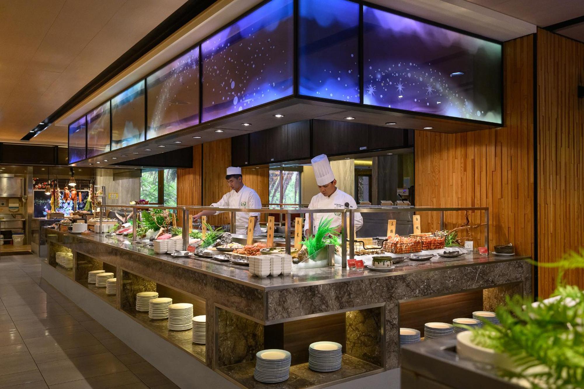 Evergreen Resort Hotel - Jiaosi Jiaoxi Exterior foto The buffet at the hotel