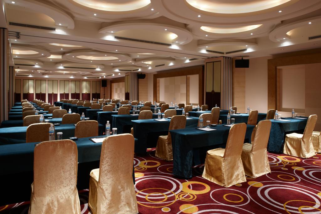 Evergreen Resort Hotel - Jiaosi Jiaoxi Exterior foto The Grand Ballroom